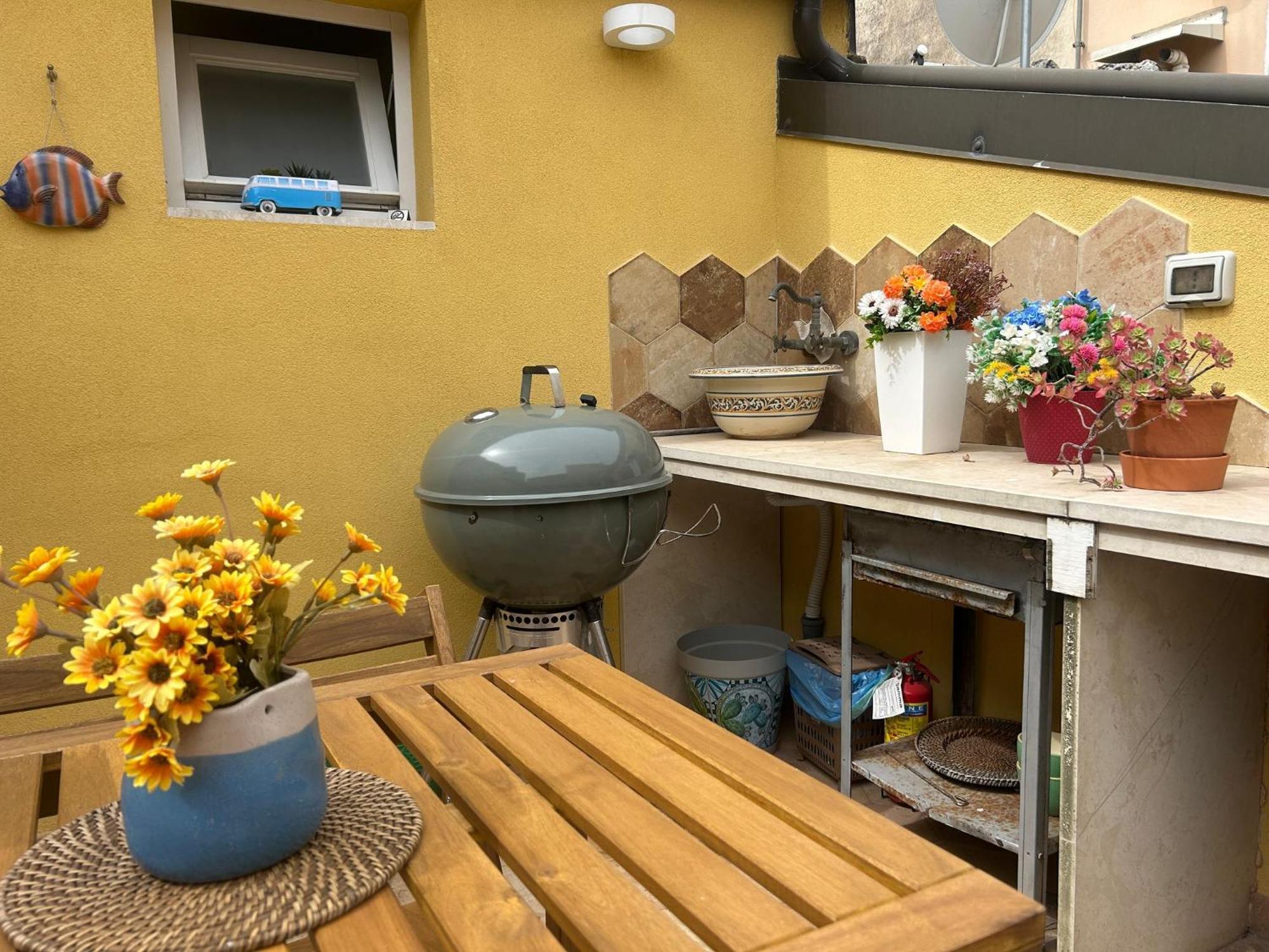 Ragusa Exclusive Flat With Terrace & Bbq Exterior photo